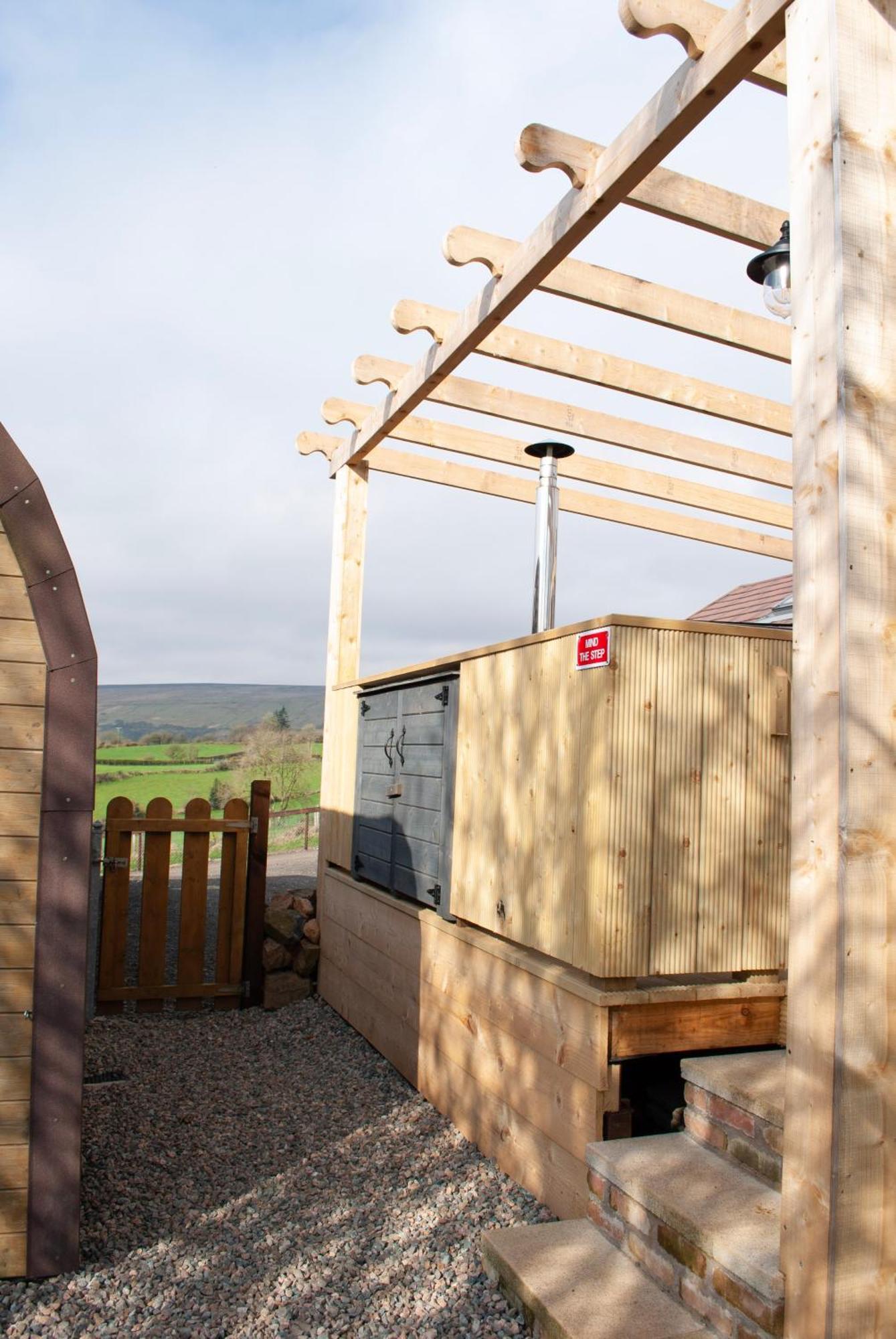 Carntogher Cabins Londonderry Exterior photo